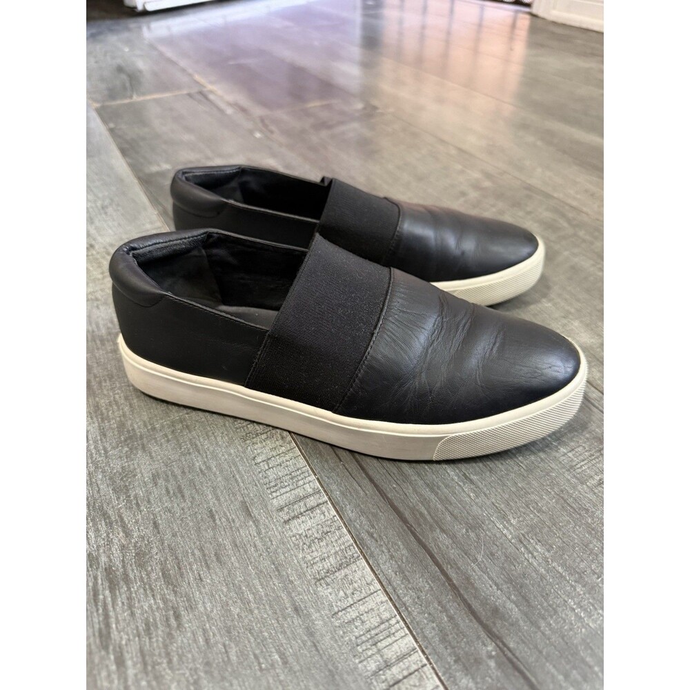 Vince Corbin Women's Size 6M Shoes Black White Slip On Comfort Fashion Sneakers